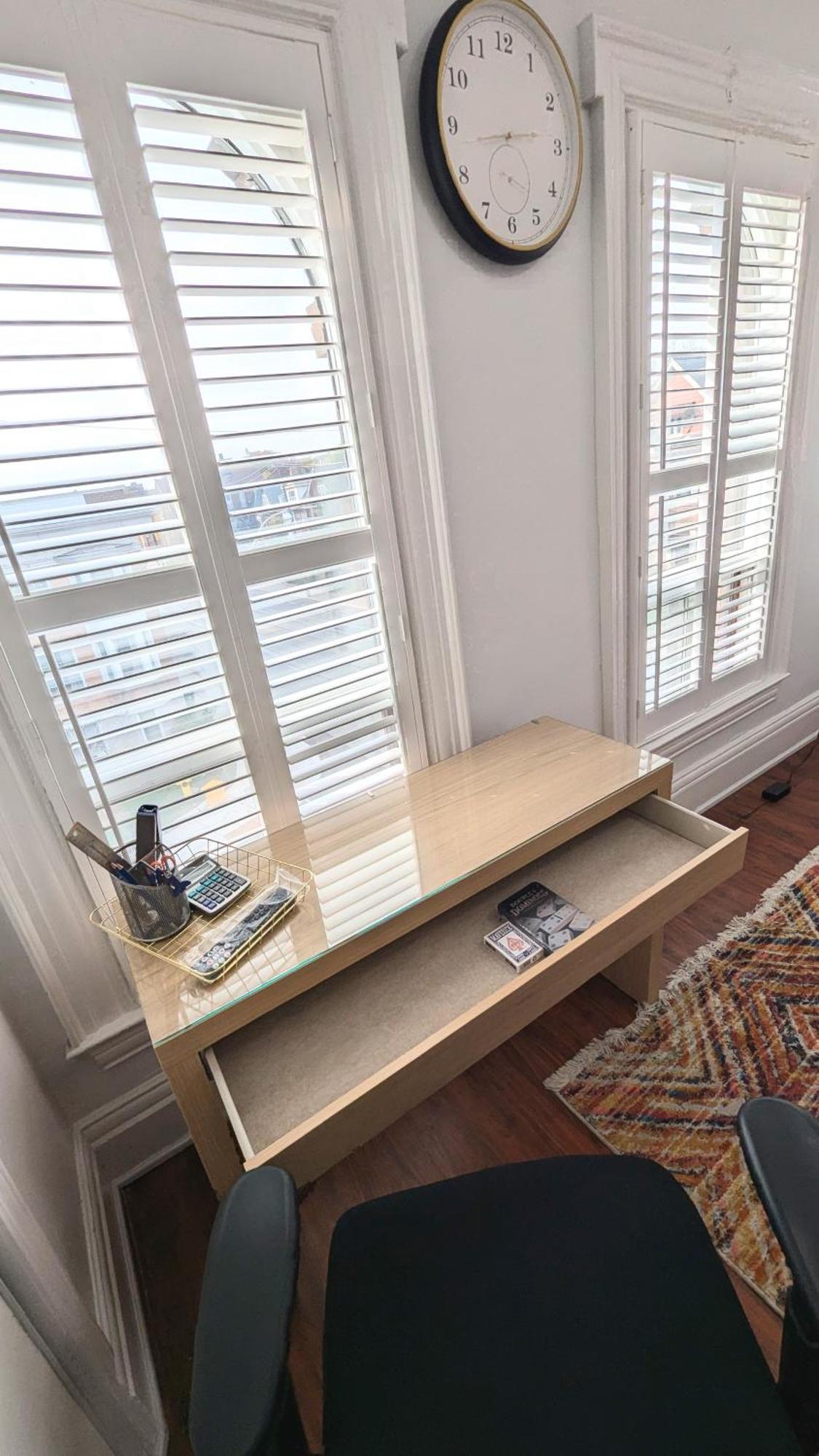Cozy With Private Kitchen, Private Bathroom Toronto
