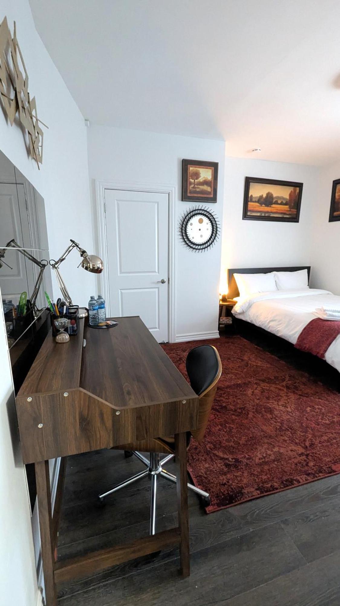 Cozy With Private Kitchen, Private Bathroom Homestay *